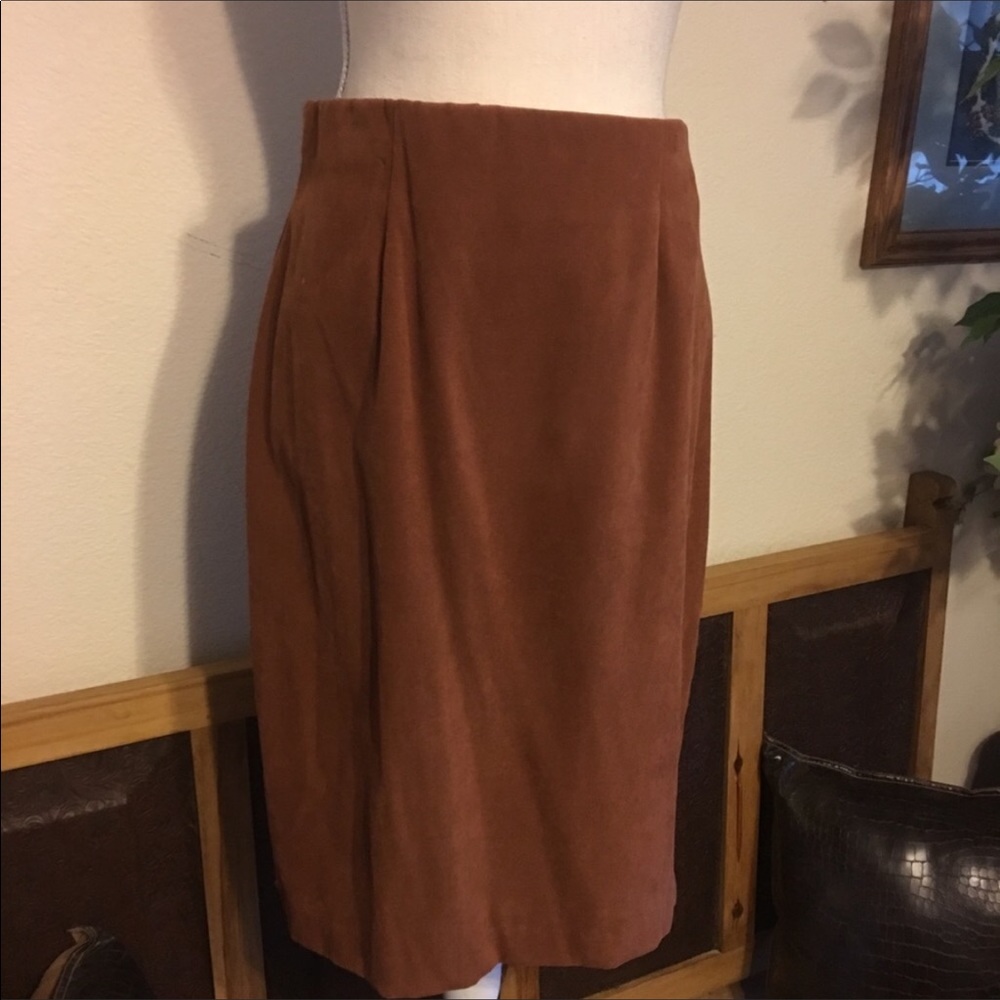 Lori Weidner suede like cognac brown midi skirt 10